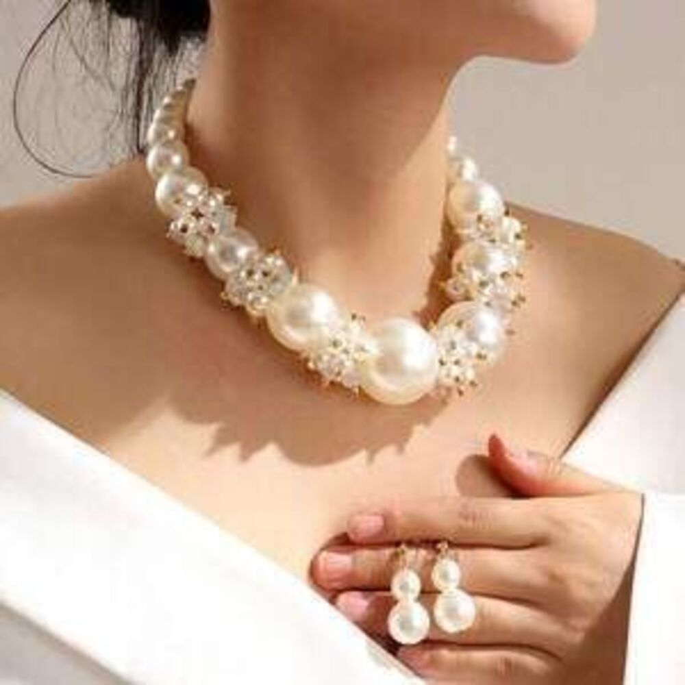 Creative Fashion Concise Size Imitation Pearl Necklace Earrings Set Y2K